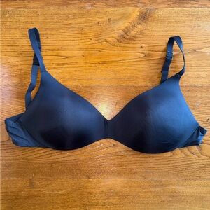 SKIMS Black Bra